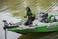 Abu Garcia Adrian Avenas Fantasista Premier / Revo AL-F LH Jig Casting Combo -Daiwa Sales Store adrian avenas abu garcia fnpc70 6 revoal f hs l jig casting combo 91143.1651242875